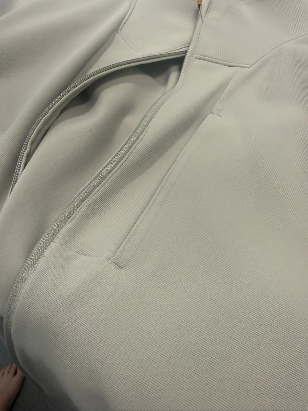lululemon Sojourn Performance Jacket in Light Taupe